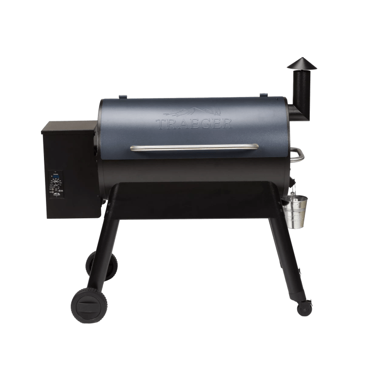 Grills & Smokers